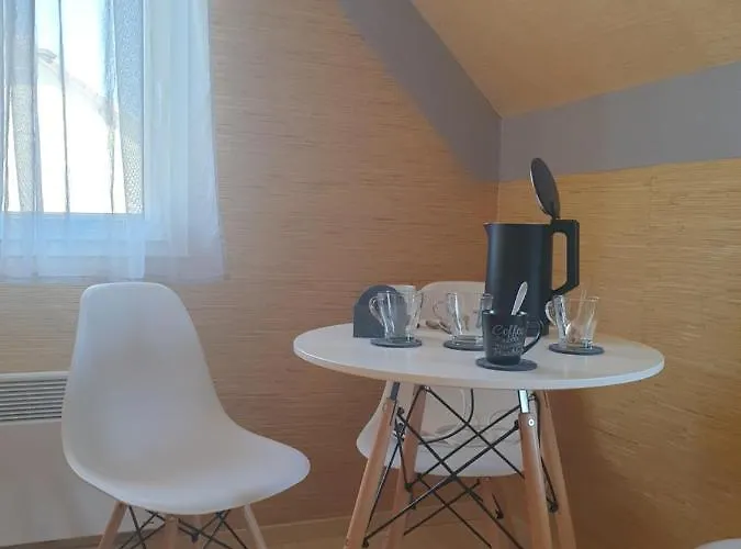 Les Pressoirs Privatunterkunft